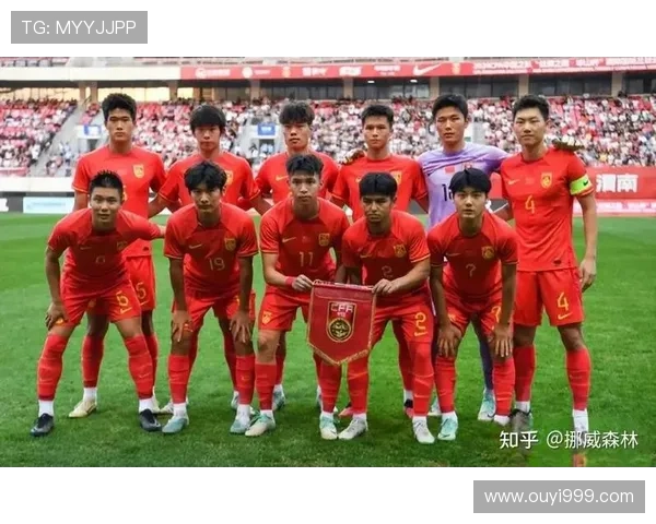 国足主场鏖战九十分钟顽强逼平劲敌展现全新精神面貌 国足主场鏖战九十分钟顽强逼平劲敌展现全新精神面貌